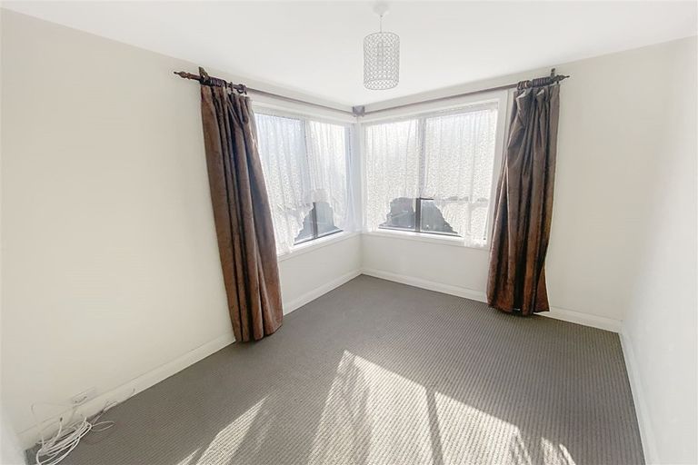 Photo of property in 1/9 Defoe Place, Waltham, Christchurch, 8023
