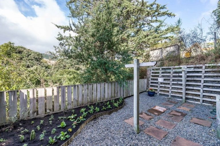 Photo of property in 7 Vera Lane, Paraparaumu, 5032