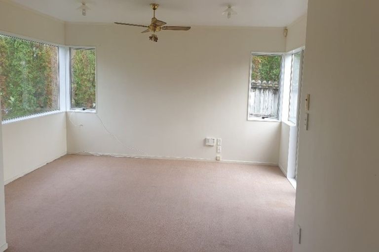 Photo of property in 38 Kona Crescent, Henderson, Auckland, 0610