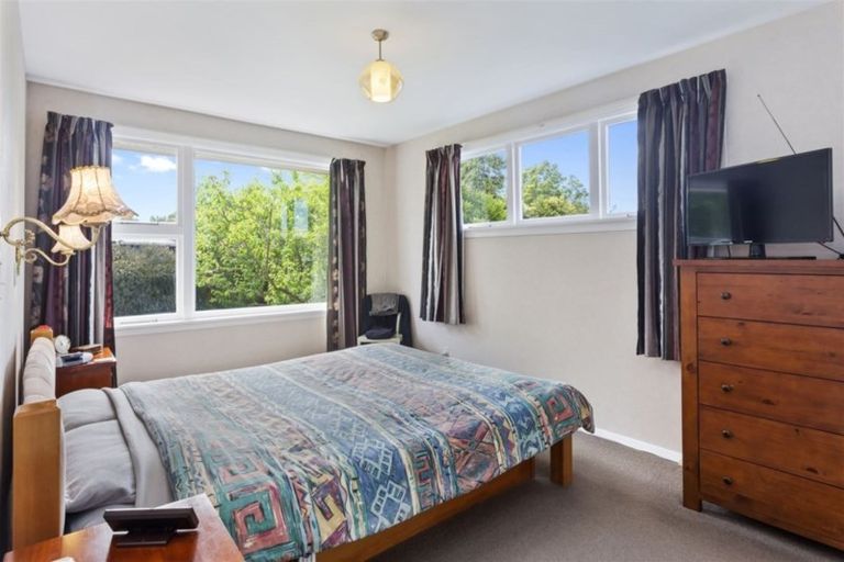 Photo of property in 27 Greenwood Close, Mairehau, Christchurch, 8013