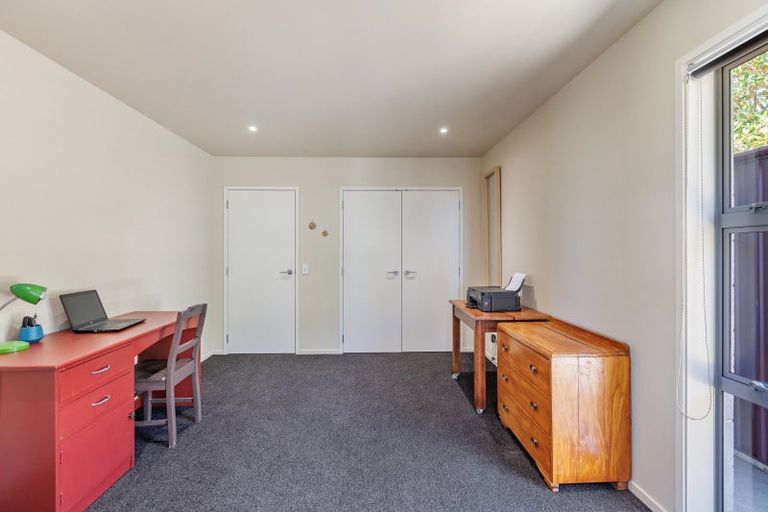 Photo of property in 61 Karamea Street, Whalers Gate, New Plymouth, 4310