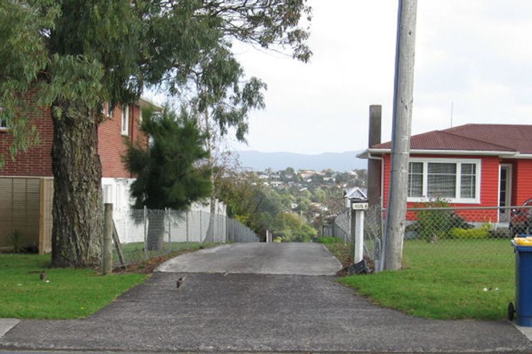 Photo of property in 105c Royal Road, Massey, Auckland, 0614