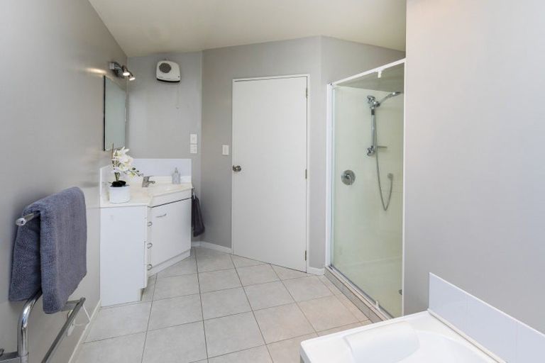 Photo of property in 44 Browning Street, Sydenham, Christchurch, 8023