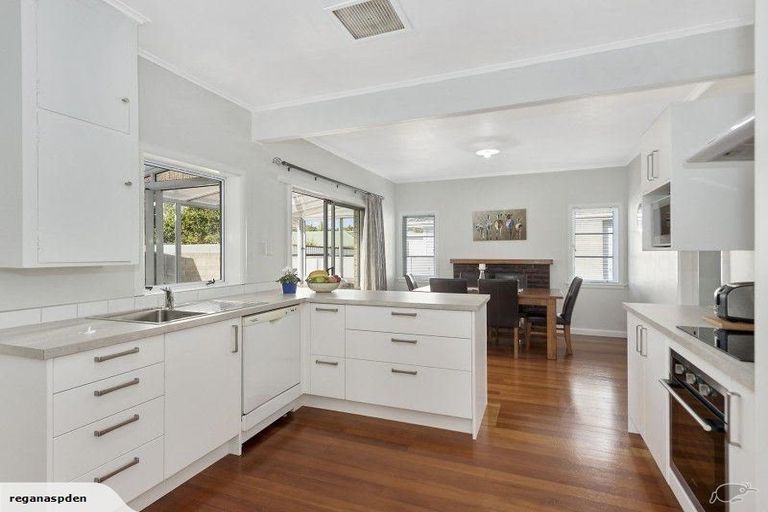 Photo of property in 3 Kakanui Avenue, Hillcrest, Hamilton, 3216