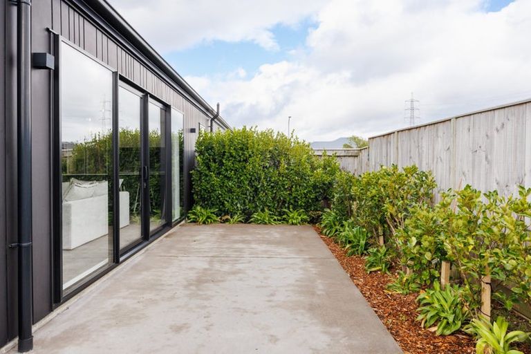 Photo of property in 4 Sardinia Grove, Fitzherbert, Palmerston North, 4410