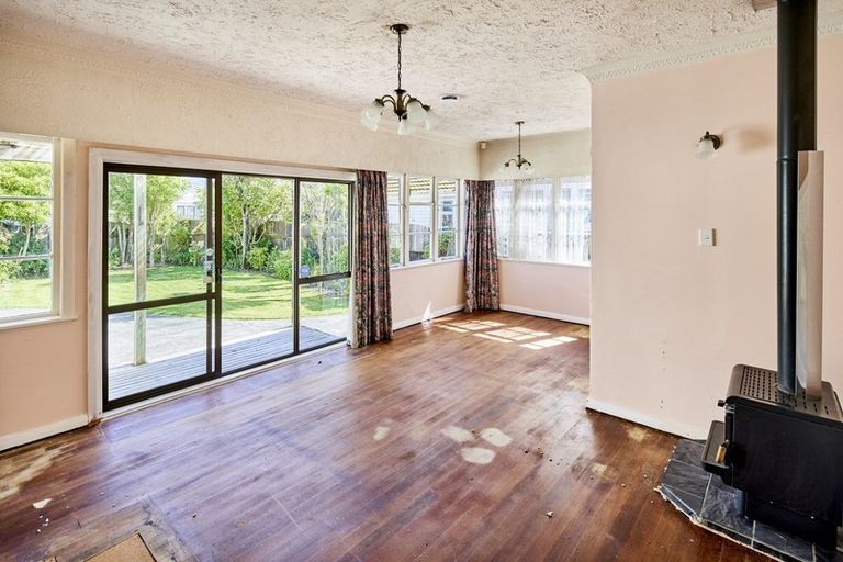 Photo of property in 6 Haig Street, Waterloo, Lower Hutt, 5011