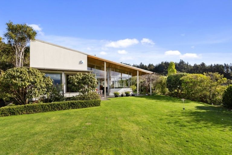 Photo of property in 33 Sylvan Way, Silverstream, Upper Hutt, 5019