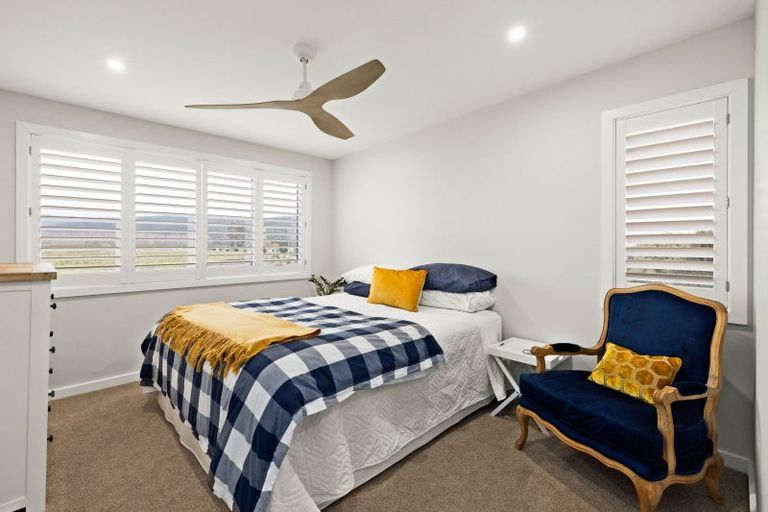 Photo of property in 135 North Shore Road, Eskdale, Napier, 4182