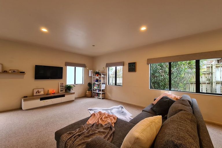 Photo of property in 19a Woodland Road, Johnsonville, Wellington, 6037