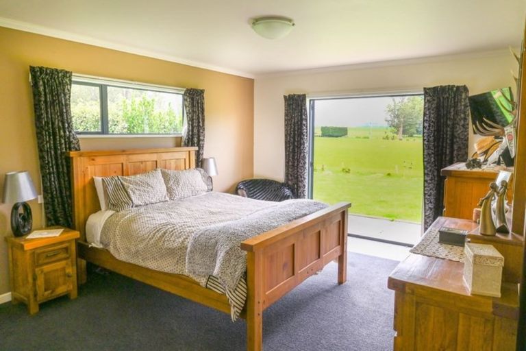 Photo of property in 397 Old Port Road, Warepa, Balclutha, 9273