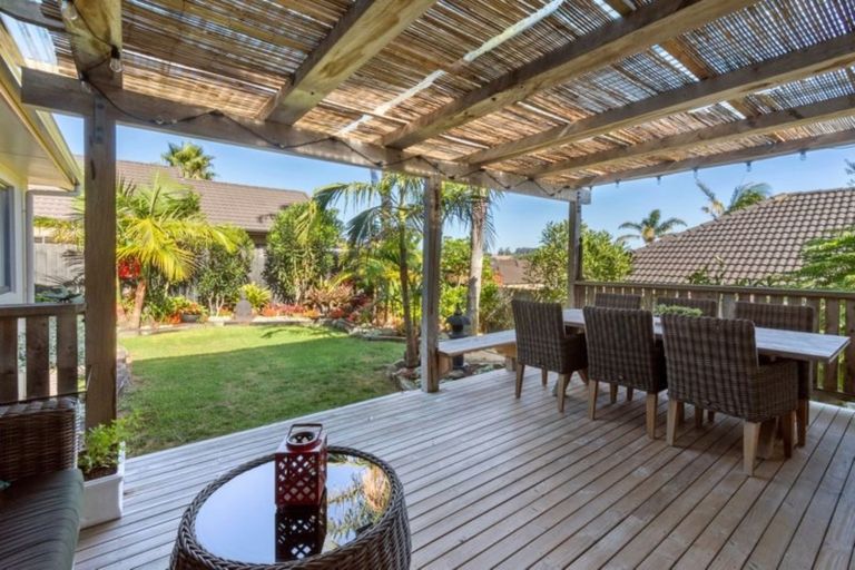 Photo of property in 11 Manara Place, The Gardens, Auckland, 2105