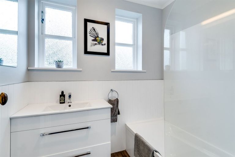 Photo of property in 35 Bedford Road, Marewa, Napier, 4110