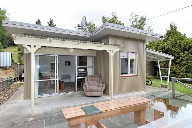 Photo of property in 56 Letts Gully Road, Letts Gully, Alexandra, 9393