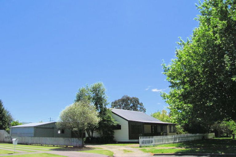 Photo of property in 10 U'ren Place, Riverdale, Gisborne, 4010