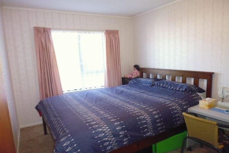 Photo of property in 12 Kennedy Grove, Stokes Valley, Lower Hutt, 5019