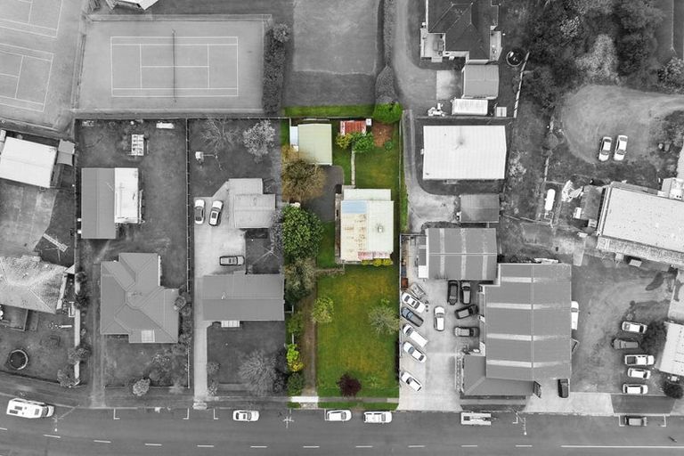 Photo of property in 4 Okoroire Street, Tirau, 3410