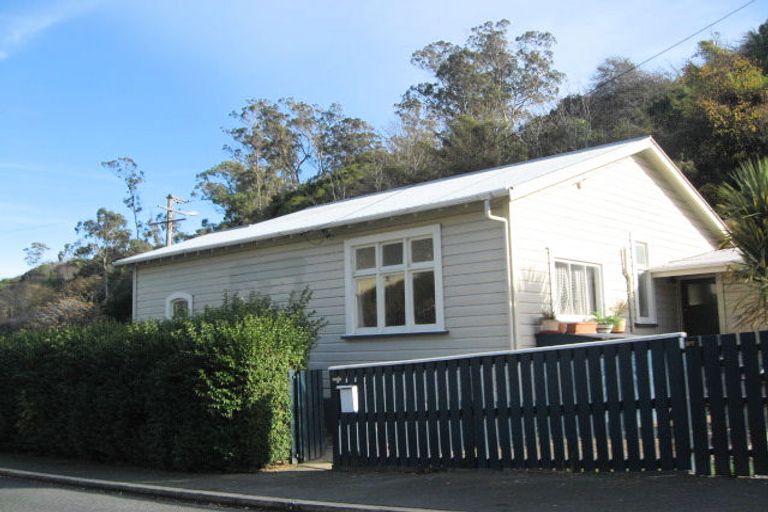 Photo of property in 97 Somerville Street, Andersons Bay, Dunedin, 9013