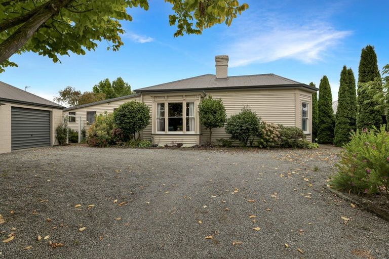 Photo of property in 2 Grove Street, Tinwald, Ashburton, 7700