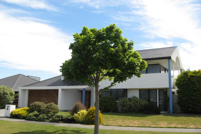 Photo of property in 5 Abingdon Court, Avonhead, Christchurch, 8042