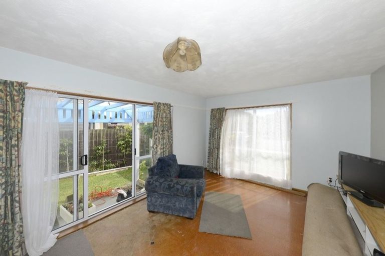 Photo of property in 7 Raymond Road, Bromley, Christchurch, 8062