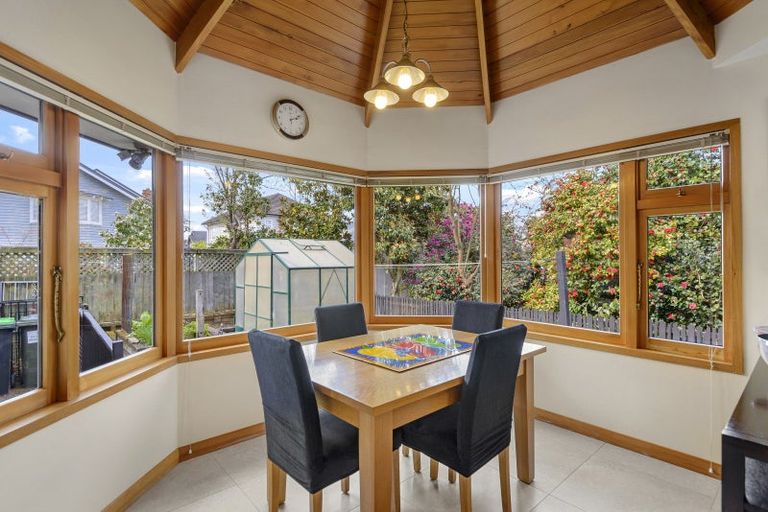 Photo of property in 377 Papanui Road, Strowan, Christchurch, 8052