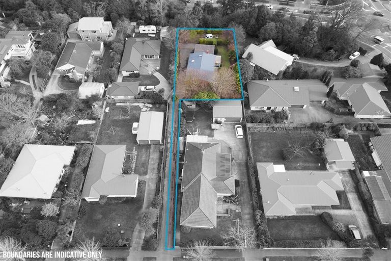 Photo of property in 65 Westburn Terrace, Burnside, Christchurch, 8041