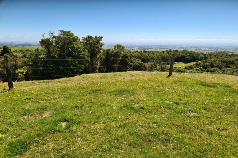 Photo of property in 855/797 Dover Road, Okato, 4374