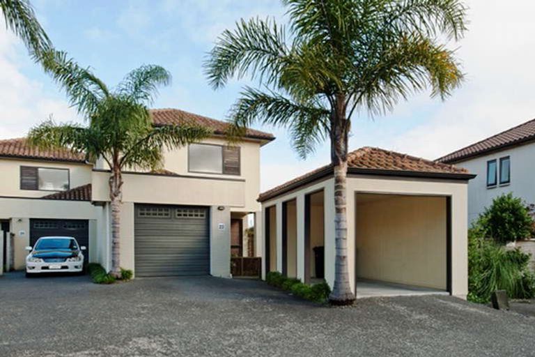 Photo of property in 76 Huntington Drive, Huntington Park, Auckland, 2013