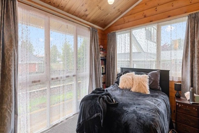 Photo of property in 27 Huia Street, Hillcrest, Rotorua, 3015