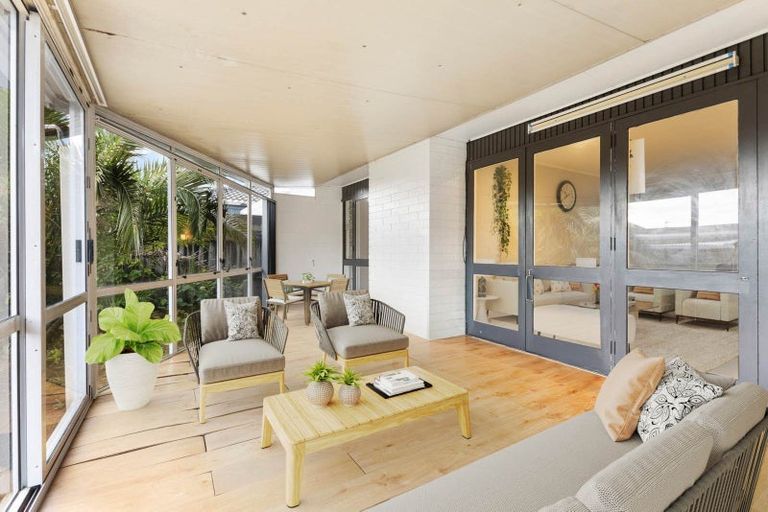 Photo of property in 2/232 Saint George Street, Papatoetoe, Auckland, 2025