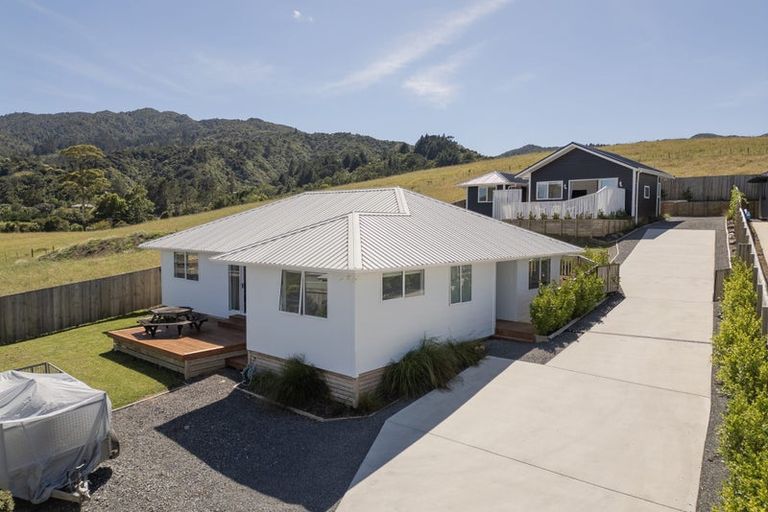 Photo of property in 81 Greenhills Drive, Coromandel, 3506