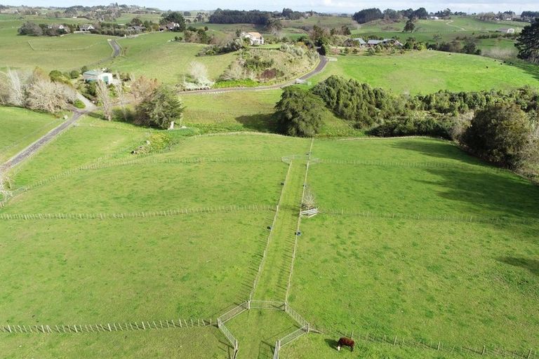 Photo of property in 639b Runciman Road, Runciman, Drury, 2578