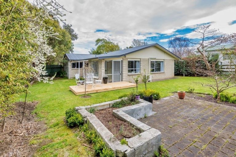 Photo of property in 1a Aotaki Street, Otaki, 5512