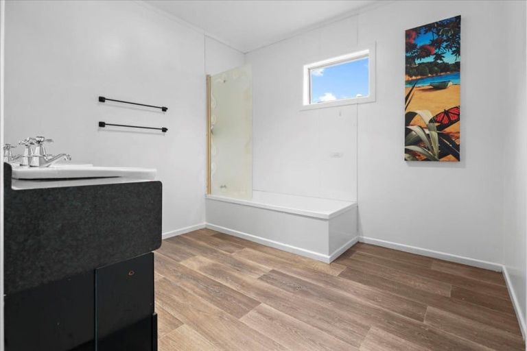 Photo of property in 7 Gribbon Road, Mahoenui, 3978