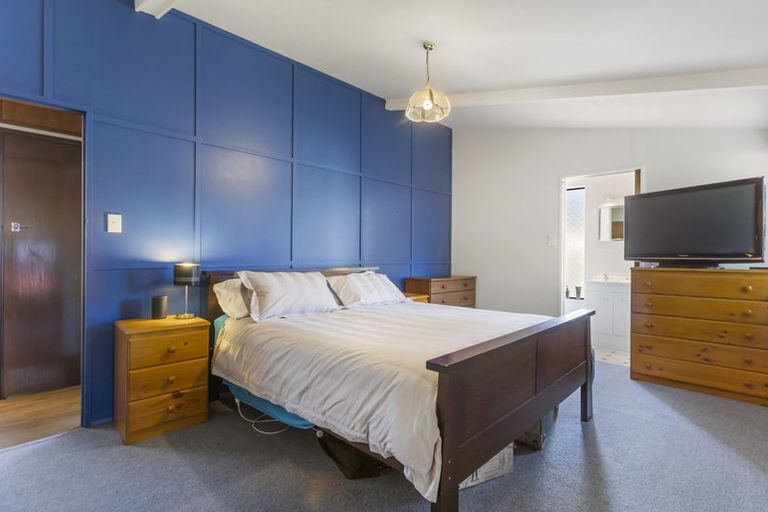 Photo of property in 102 Neplusultra Street, Cromwell, 9310