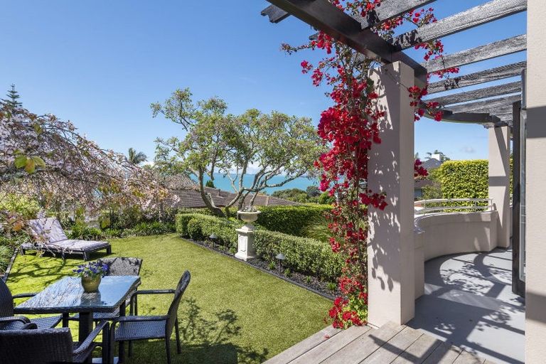 Photo of property in 16a Burford Place, Mellons Bay, Auckland, 2014