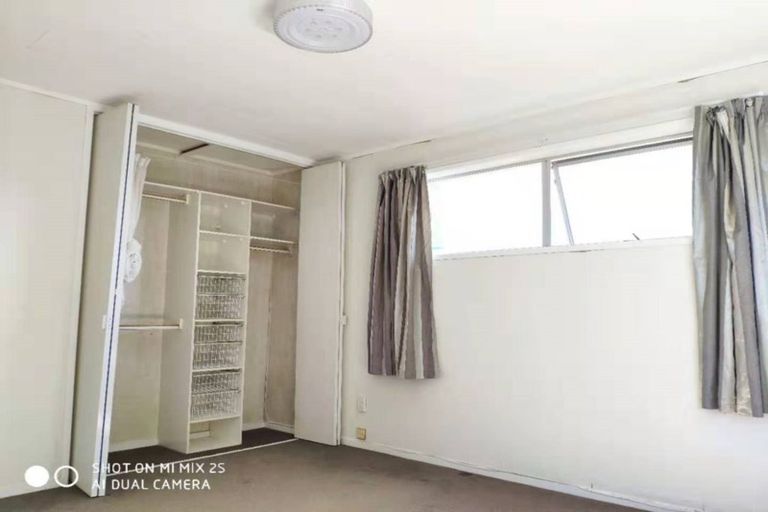 Photo of property in 27 Fitzwater Place, Henderson, Auckland, 0612