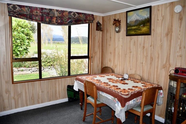 Photo of property in 3 Wharf Road, Karamea, 7893