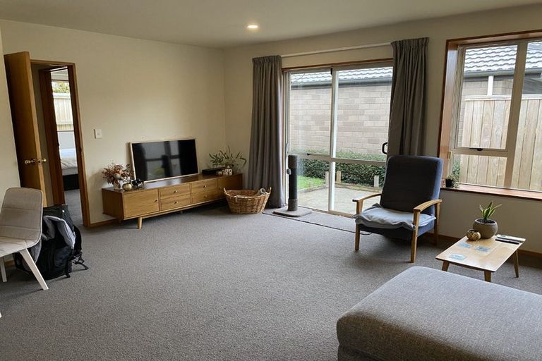 Photo of property in 35a Oxley Avenue, St Albans, Christchurch, 8014