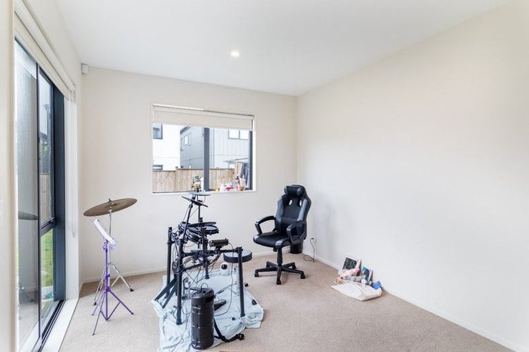 Photo of property in 50 Lusitano Drive, Karaka, Papakura, 2113