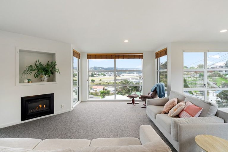 Photo of property in 121a Wexford Road, Miramar, Wellington, 6022