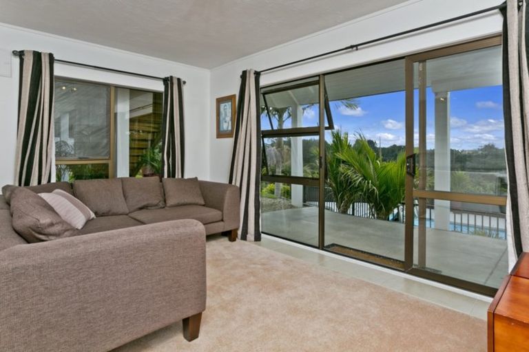 Photo of property in 32 Hobson Road, Lucas Heights, Auckland, 0632