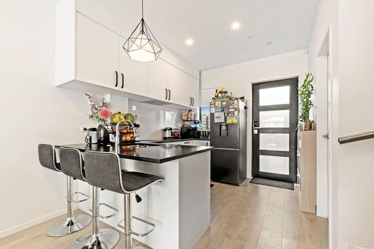 Photo of property in 8/46 Te Kanawa Crescent, Henderson, Auckland, 0610