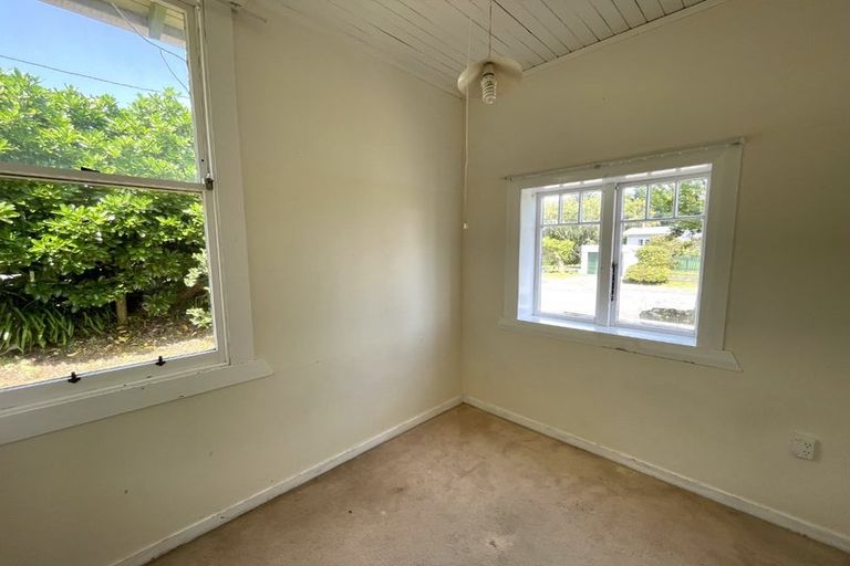 Photo of property in 25 Ocean Road, Paraparaumu Beach, Paraparaumu, 5032