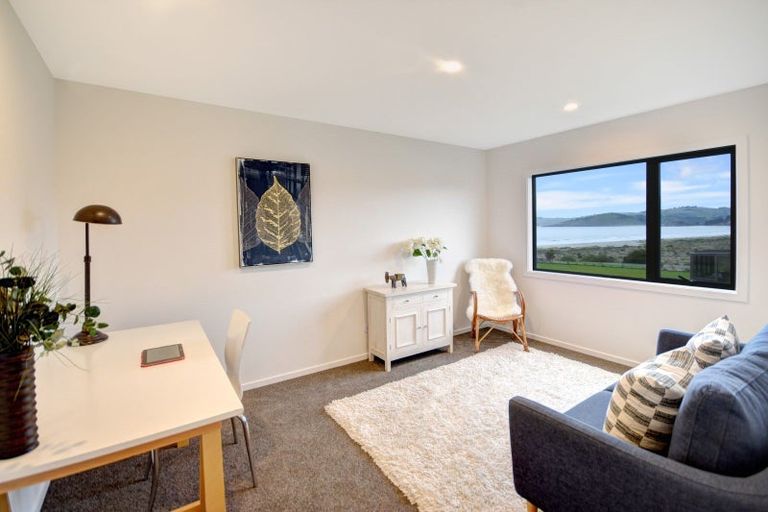 Photo of property in 9 Okahau Terrace, Warrington, 9471