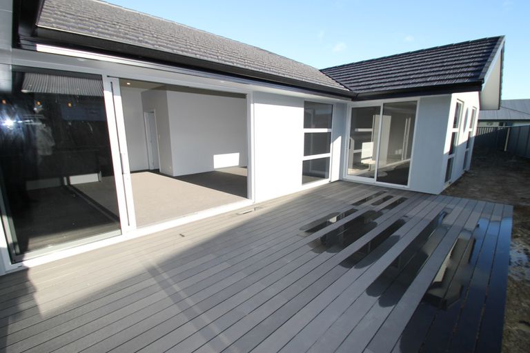 Photo of property in 15 Caledonia Drive, Mosgiel, 9024