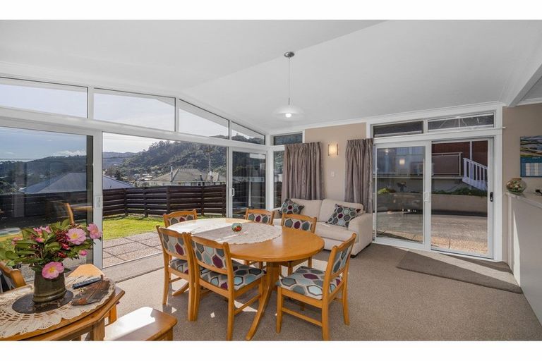 Photo of property in 104 Hauraki Terrace, Thames, 3500
