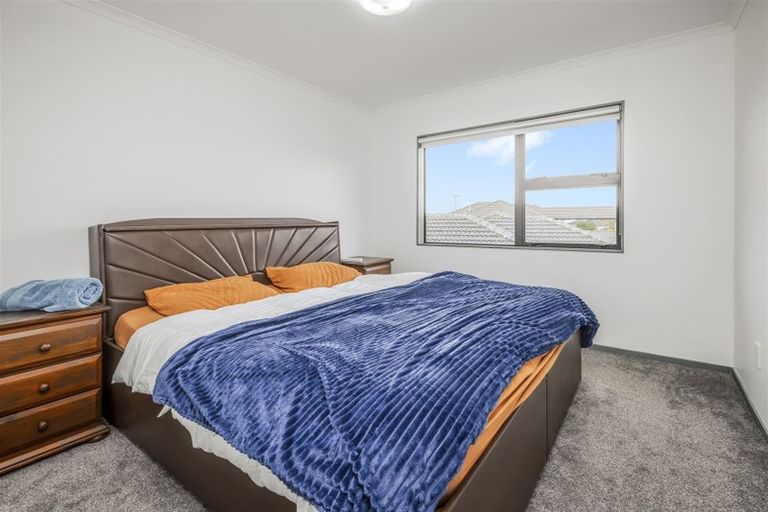 Photo of property in 13 Kokako Rise, Papakura, 2110