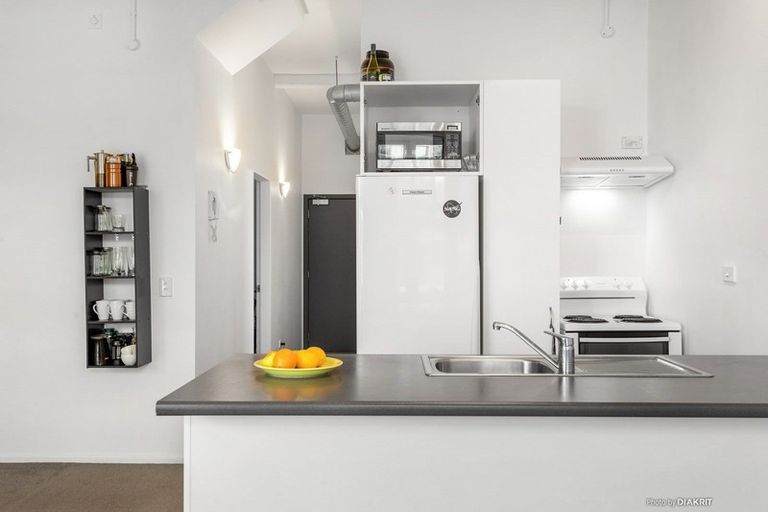 Photo of property in Aulsebrooks Apartments, 7/178 Wakefield Street, Te Aro, Wellington, 6011