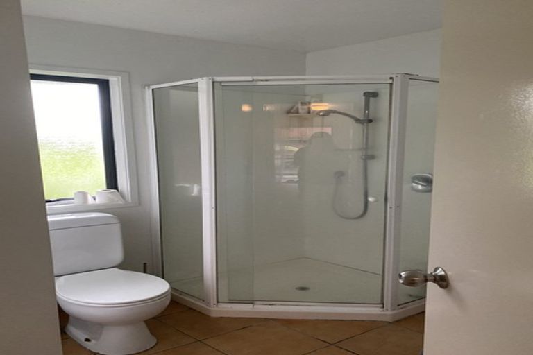 Photo of property in 10/3 The Avenue, Albany, Auckland, 0632